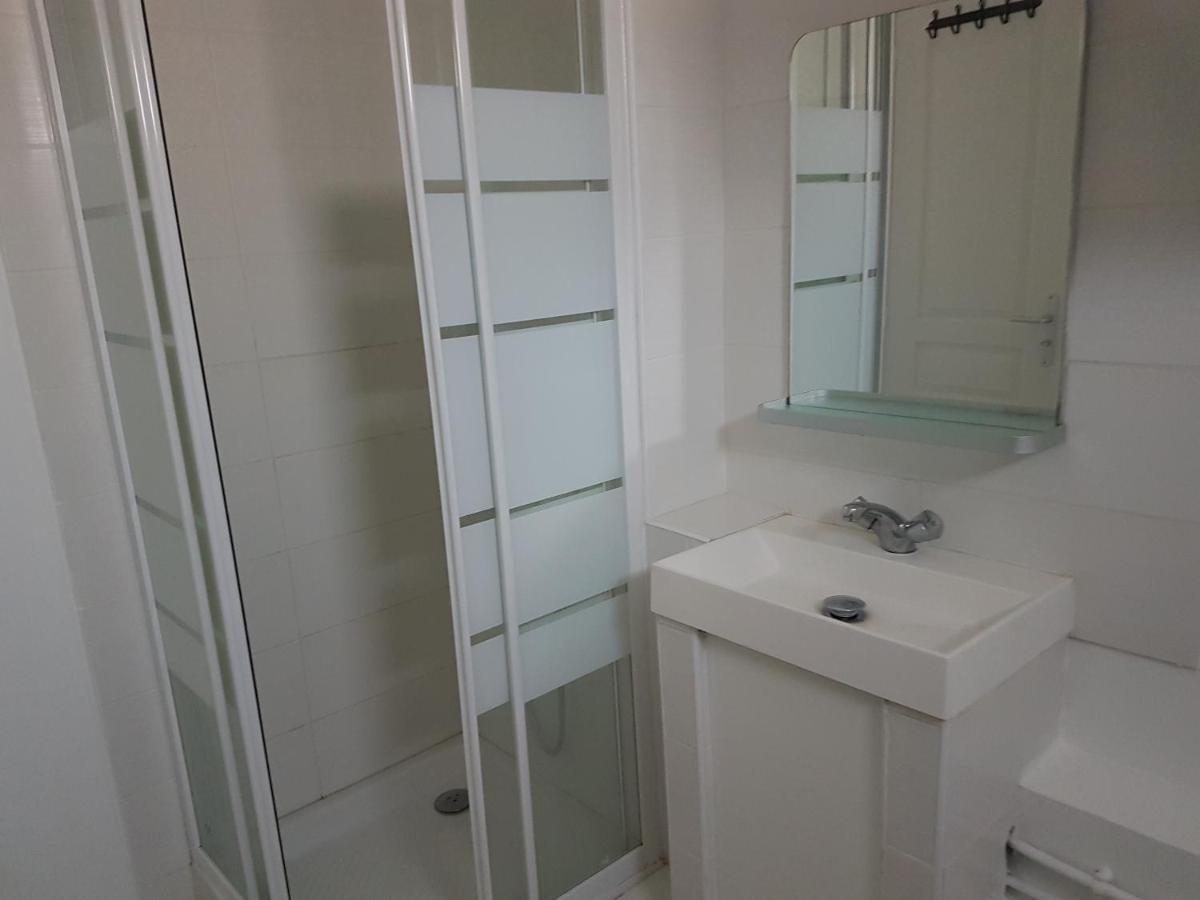 Appartement Avec Terrasse A Rosny-Sous-Bois Eksteriør billede
