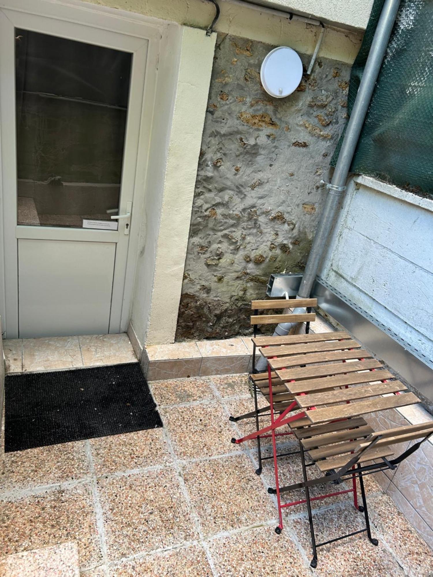 Appartement Avec Terrasse A Rosny-Sous-Bois Eksteriør billede